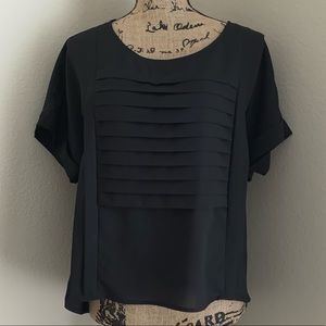 CHLOE K Pleat-Front Black Top